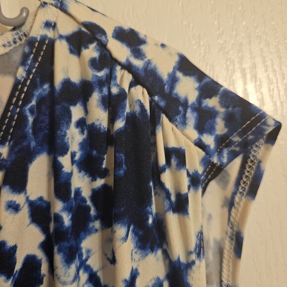 Women's Maxi Dress - Picture 8 of 9